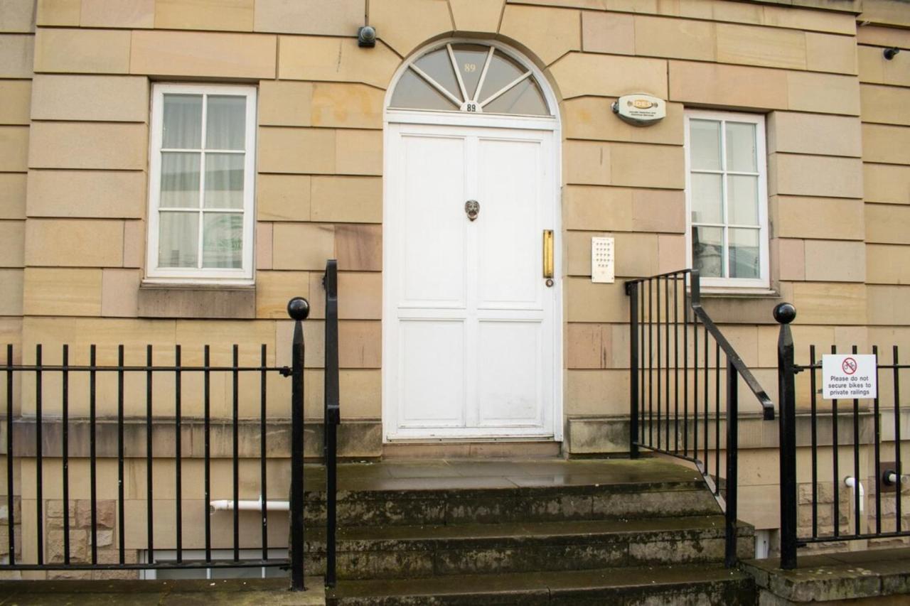 Beautifully Renovated Apartment -Central Edinburgh Exterior foto